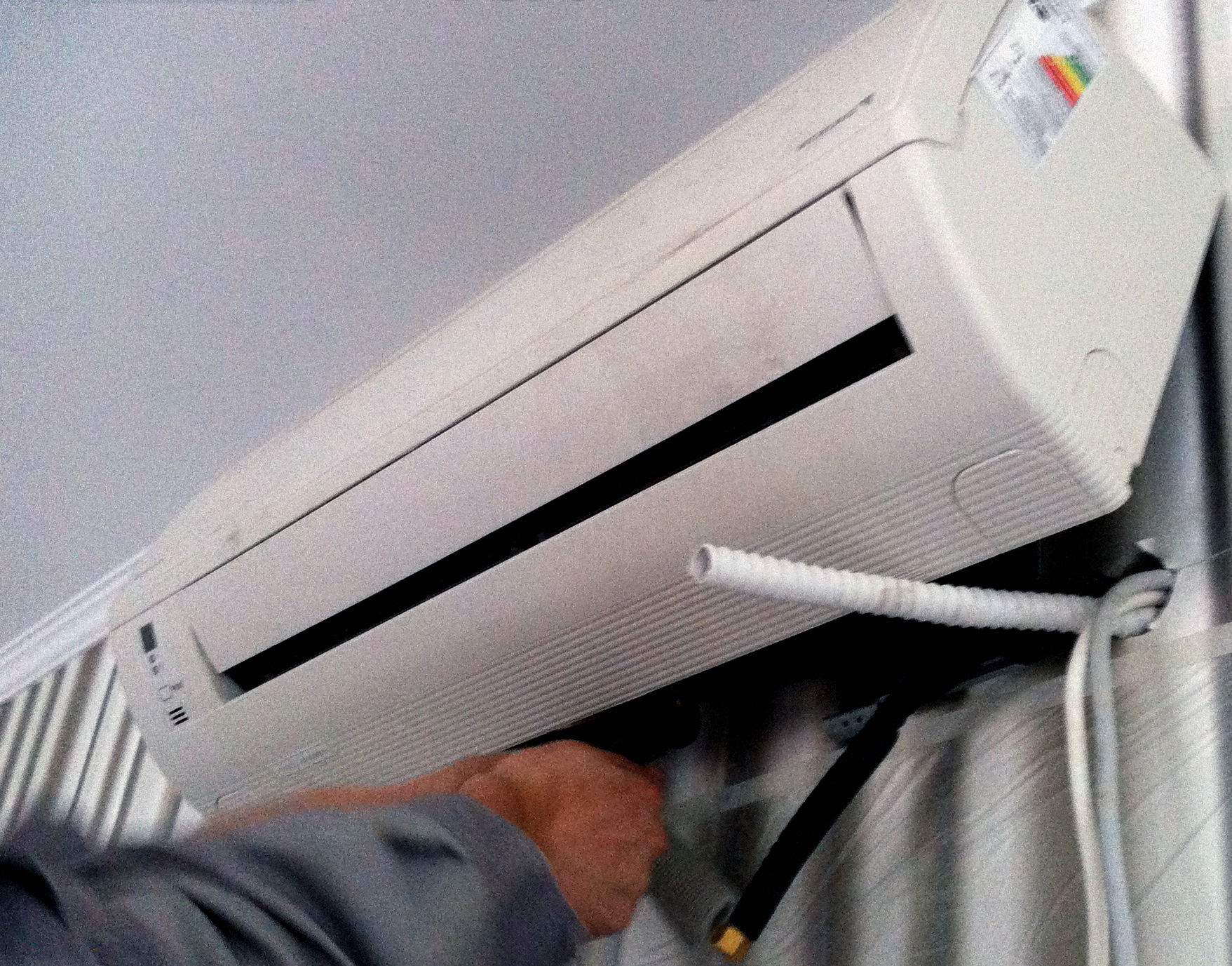 Демонтаж кондиционера